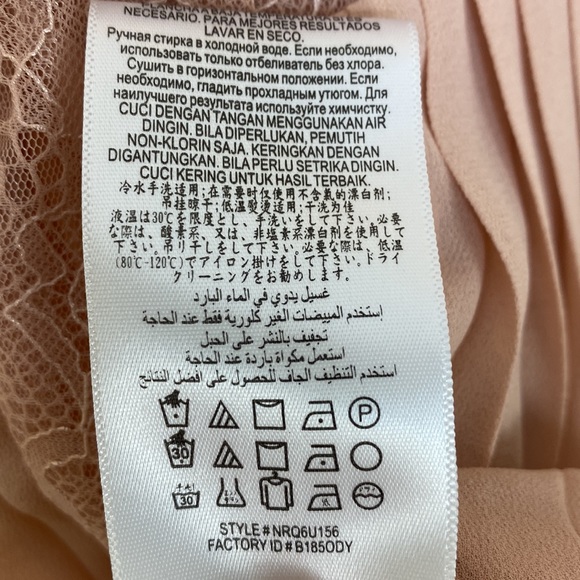 BCBGMaxAzria Aris Short Sleeve Dress in Barely Pink - Picture 7 of 7